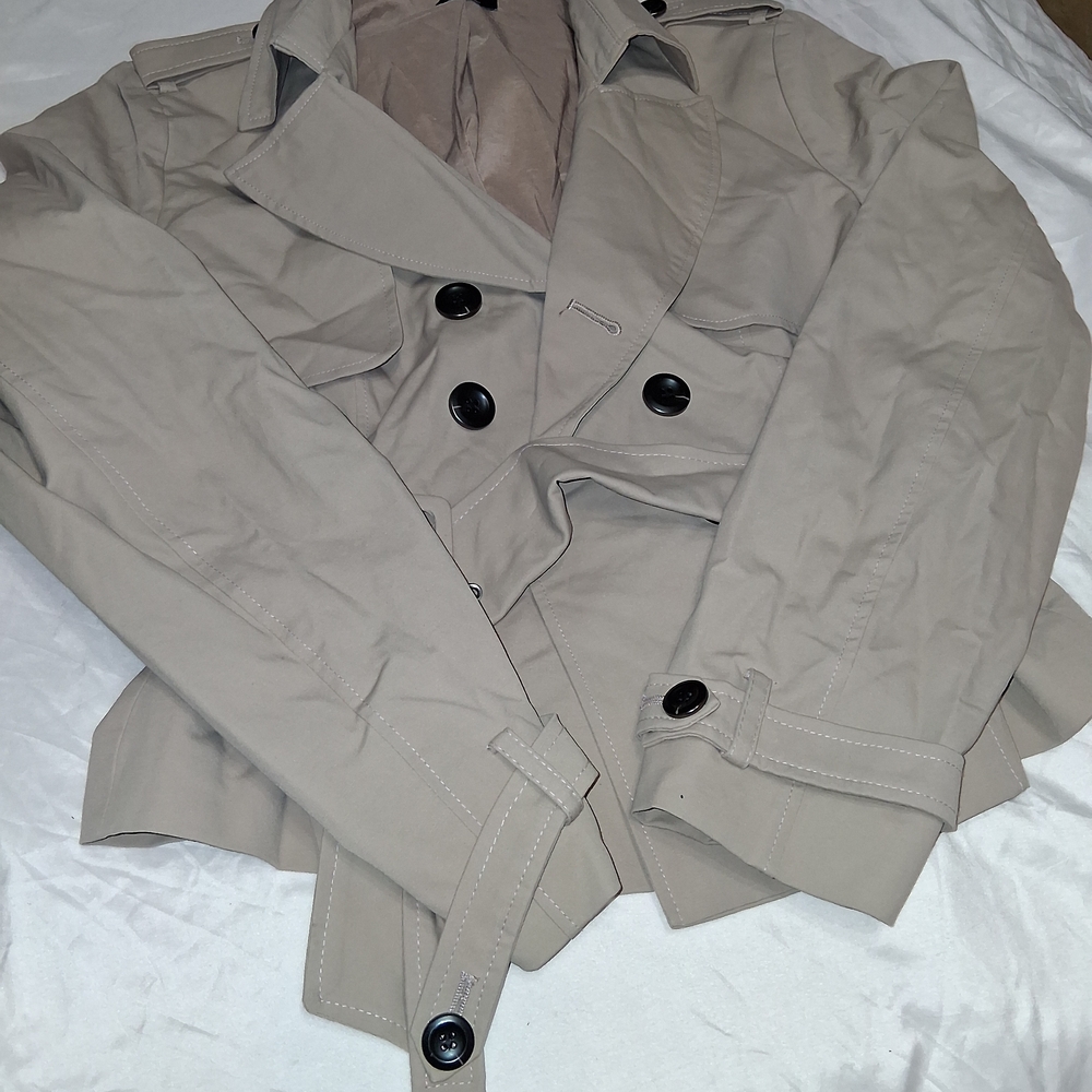 bebe Men's Tan Trench Coat with Black Buttons